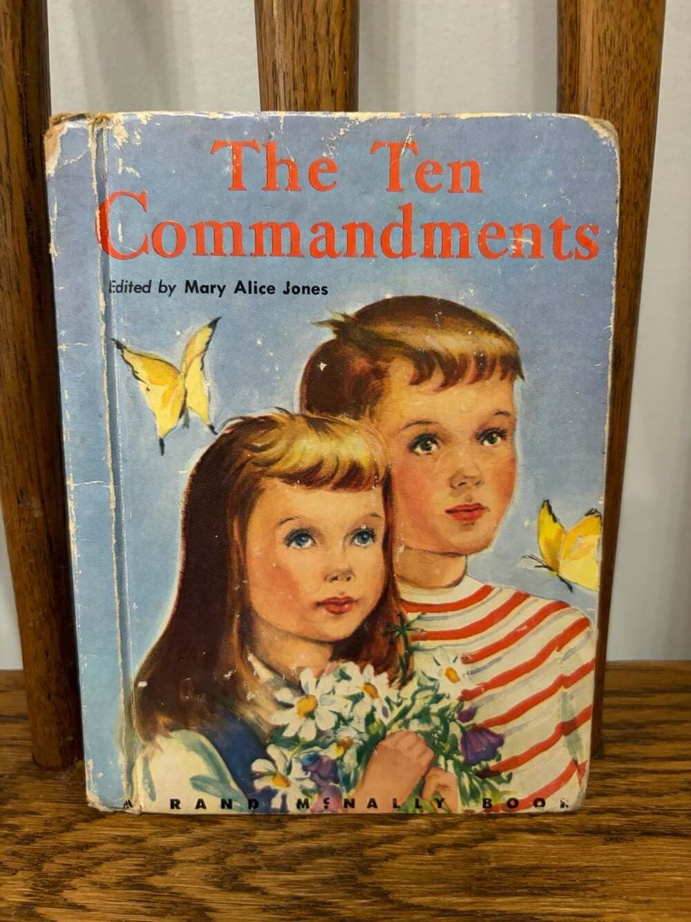 The Ten Commandments Edited by Mary Alice Jones Rand McNally Junior Elf Book